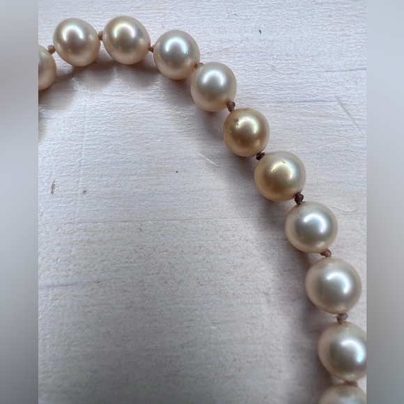 Pearl Bracelet - Picture 5 of 10